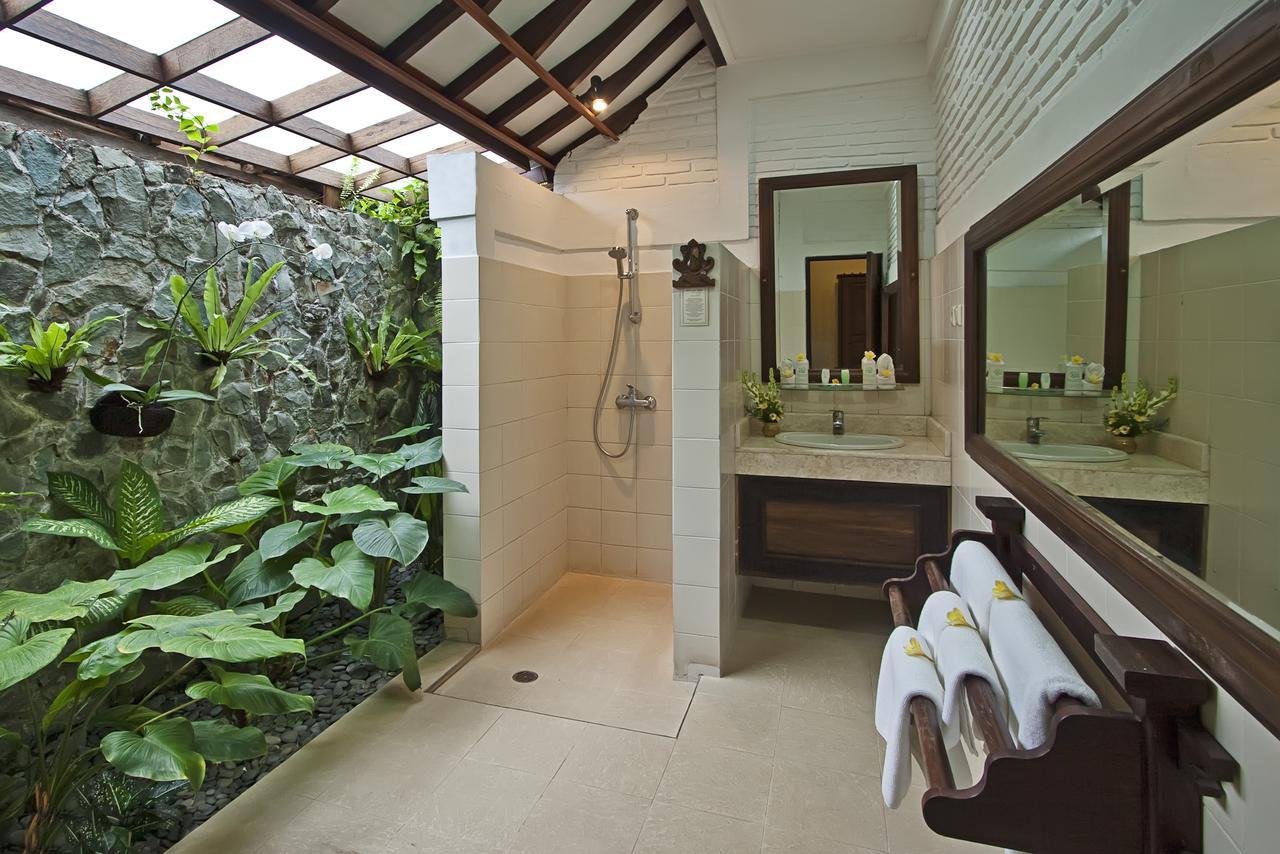 Alam Sari Hotel Keliki Теґалаланґ Номер фото